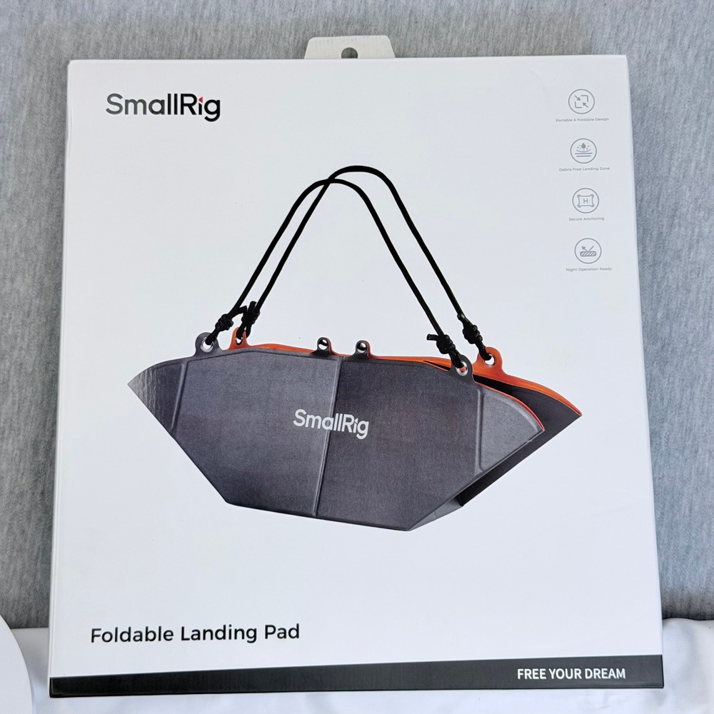 SmallRig Foldable Landing Pad 5936 for Drones Portable Night Operation Ready